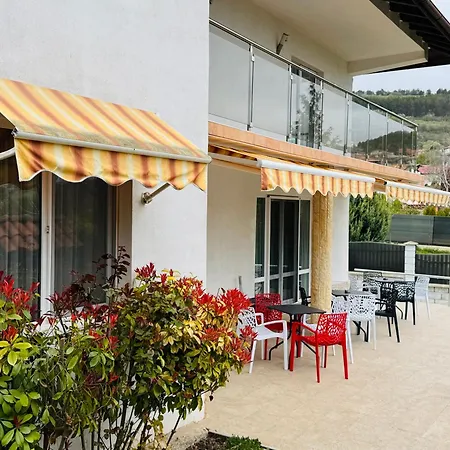 Villa Holiday 4* Baltsjik