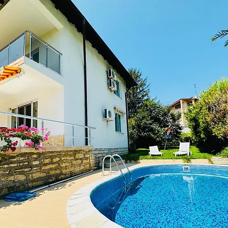 Villa Holiday Pensjonat